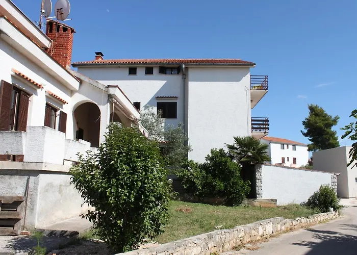 Апартаменты With Parking Space Zadar - Diklo, Zadar - 9671 *